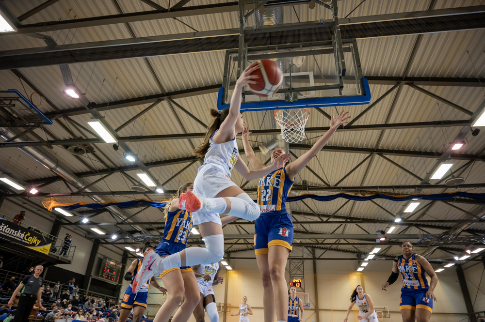 Výborný vstup do semifinálovej série. Čajky zdolali Košice 93:68!