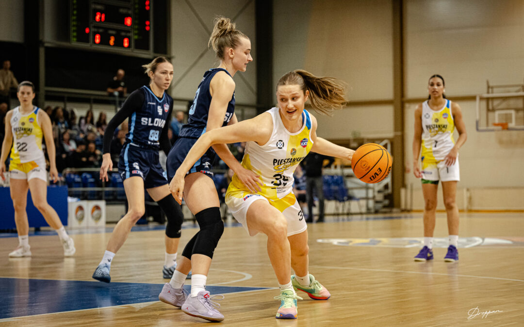 Semifinálová séria sa sťahuje na palubovku Slovana